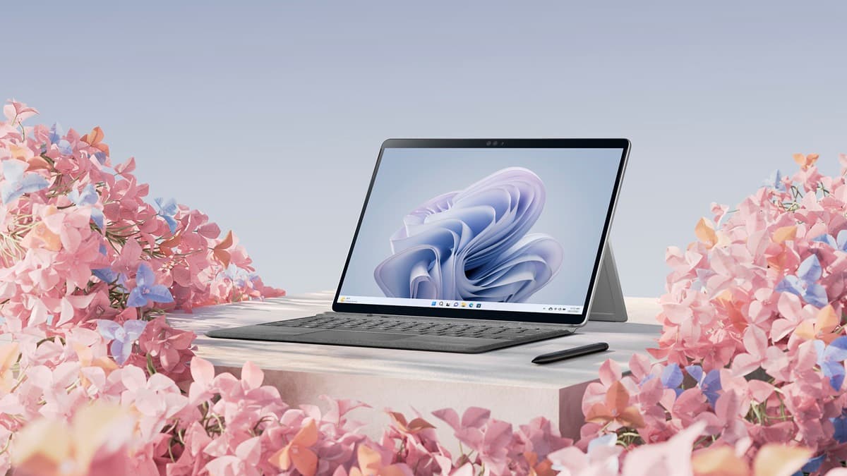 microsoft-surface-pro-10-planseti-uzerinde