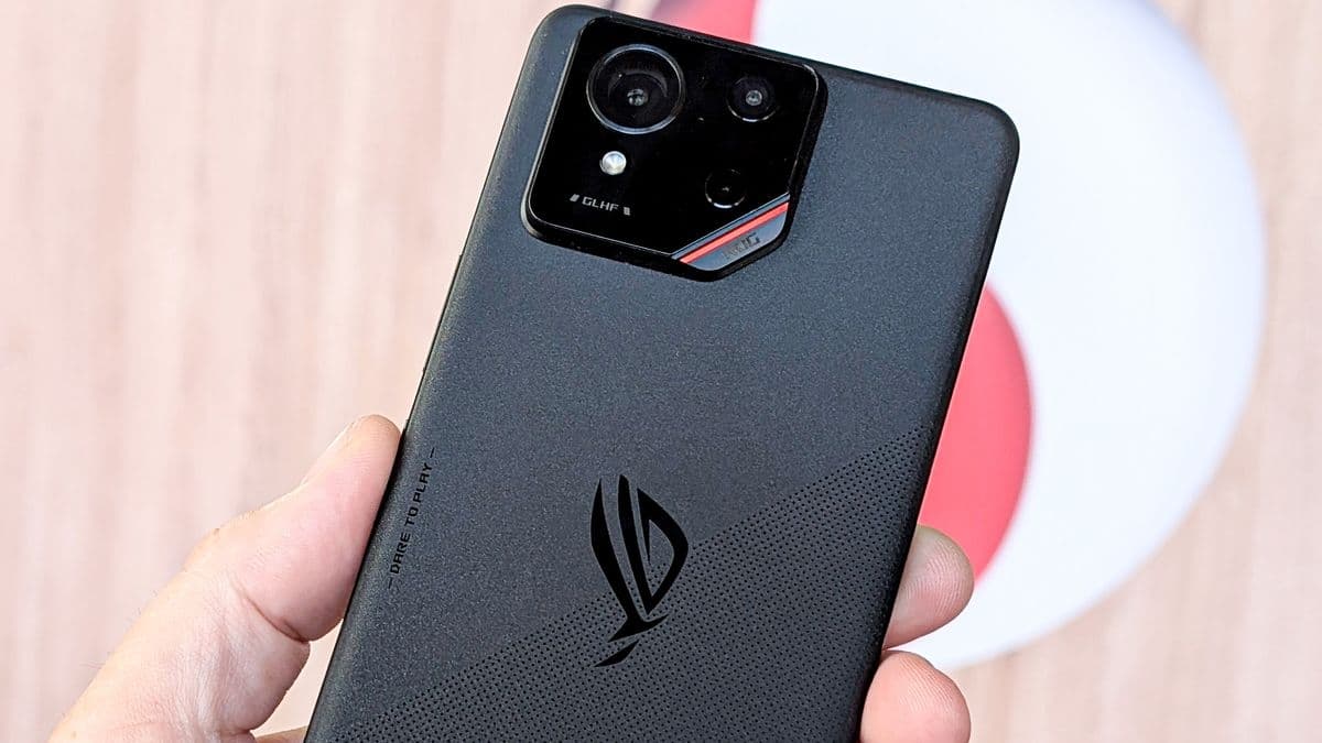 asus-rog-phone-9-un-real-fotolari-ortaya-cixib