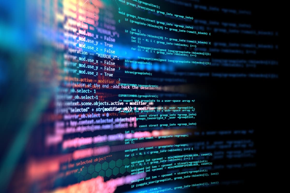 anthropic-sirketinde-proqram-teminati-kodunun-90-i-suni-intellekt-terefinden-tertib-olunur