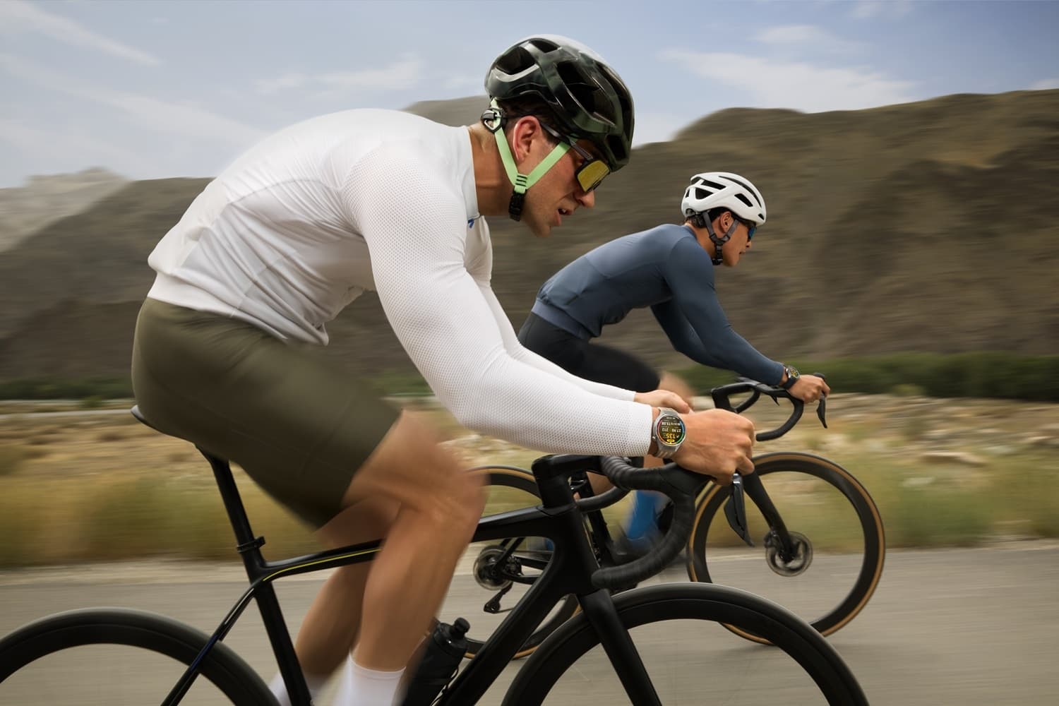 huawei-watch-gt-6-pro-idman-ve-aciq-hava-ucun-mukemmel-beledci