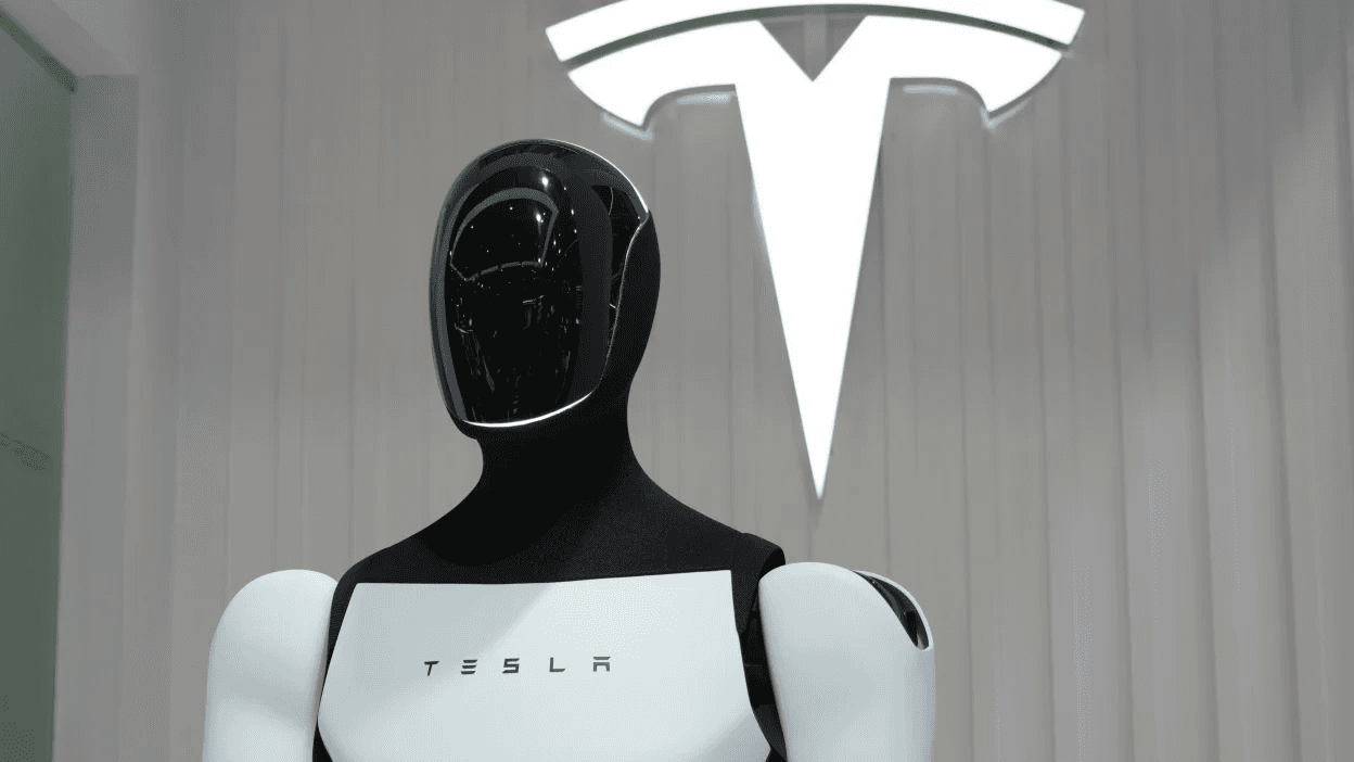 tesla-optimus-un-yeni-goruntuleri-sosial-sebekelerde-viral-oldu