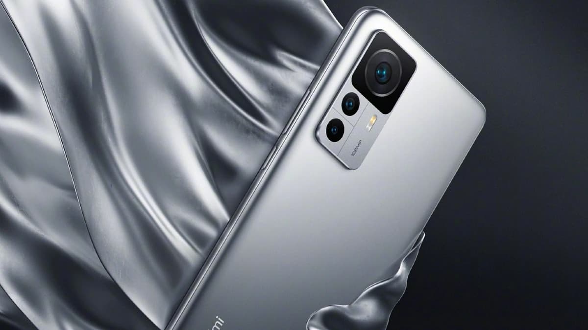 xiaomi-12-smartfonunun-resmi-desteyini-dayandirib