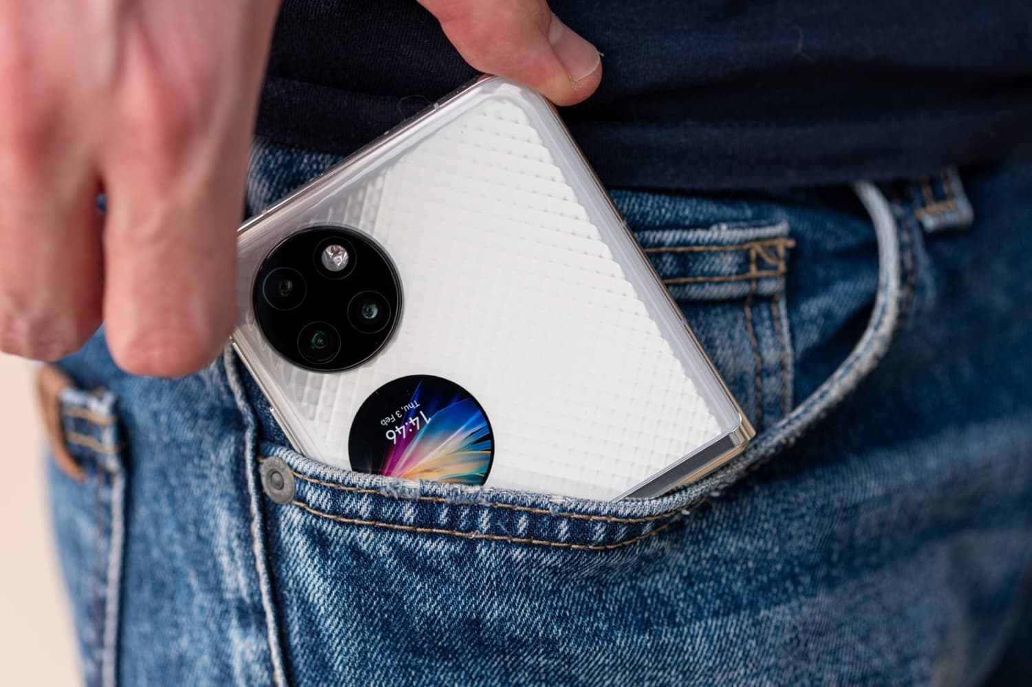 qatlana-bilen-qapaqli-huawei-pocket-s2-nin-deqiq-teqdimat-tarixi-aciqlanib